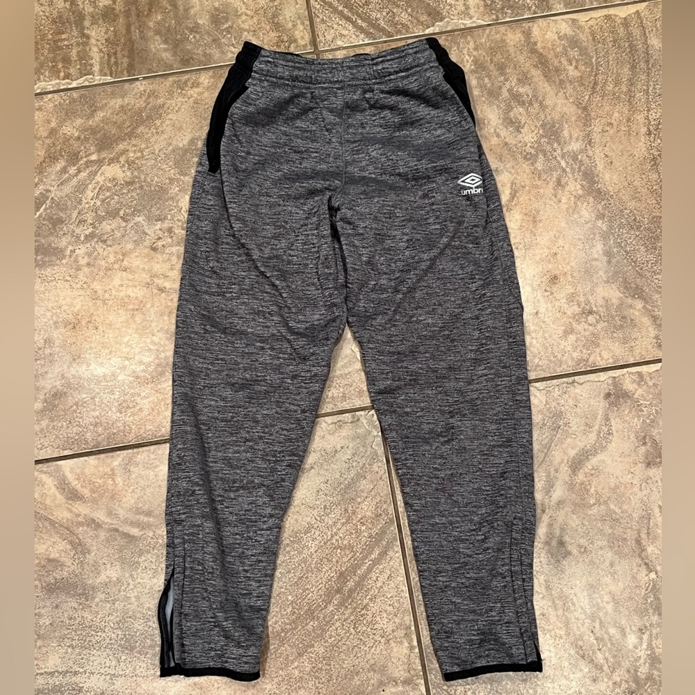 Boys umbro sweatpants/joggers